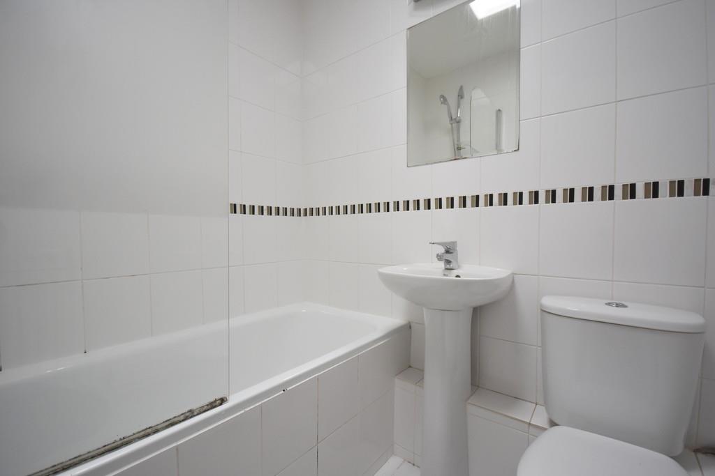 8 St Donats, Kymin Road, Penarth, Vale of Glamorgan, CF64 1AS